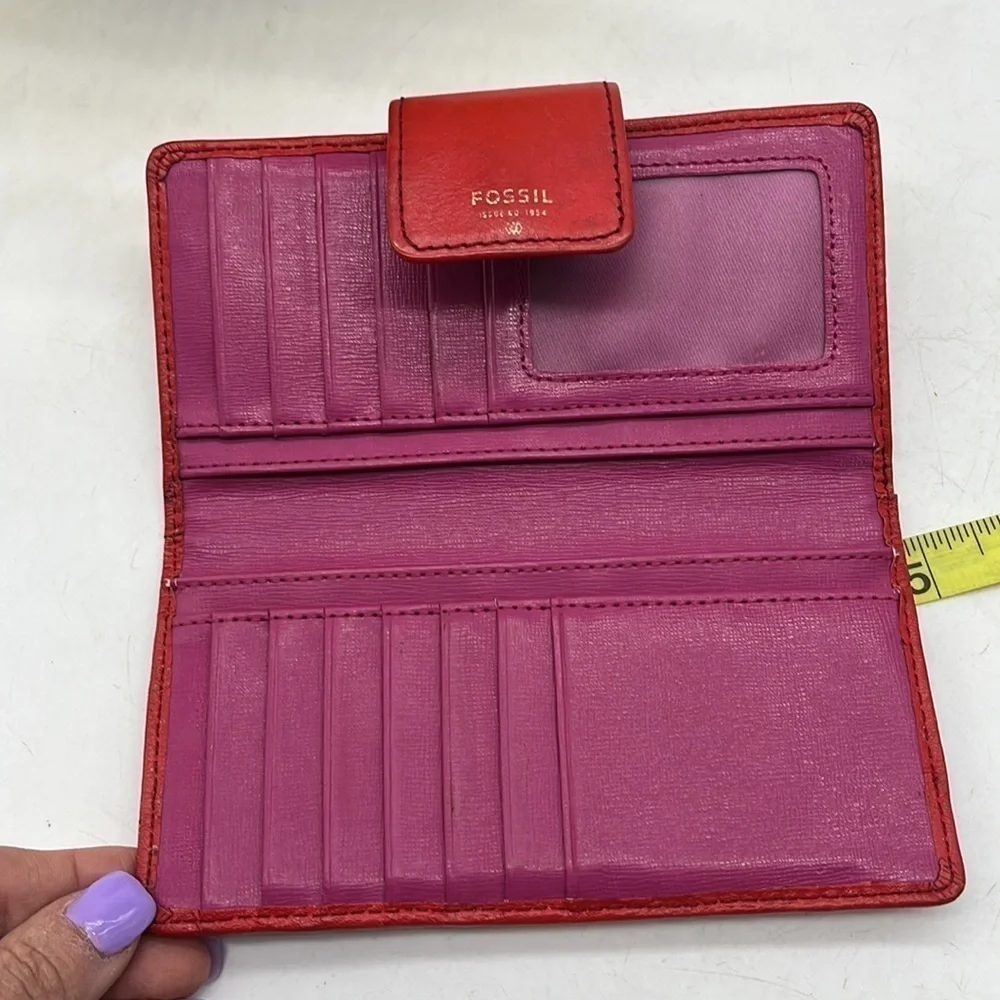Fossil good preowned